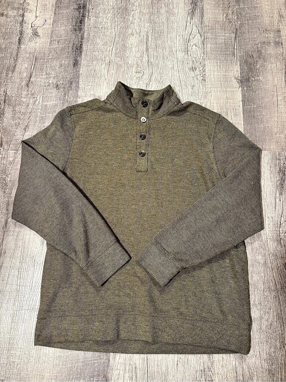 Tommy Bahama Men’s Knit Mock Neck Pullover Sweater Green Button Logo Size L
